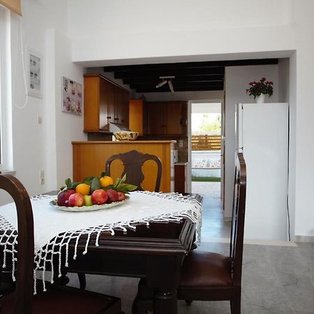 Stavrós Evas House 7 Mins Walk To Beach מראה חיצוני תמונה